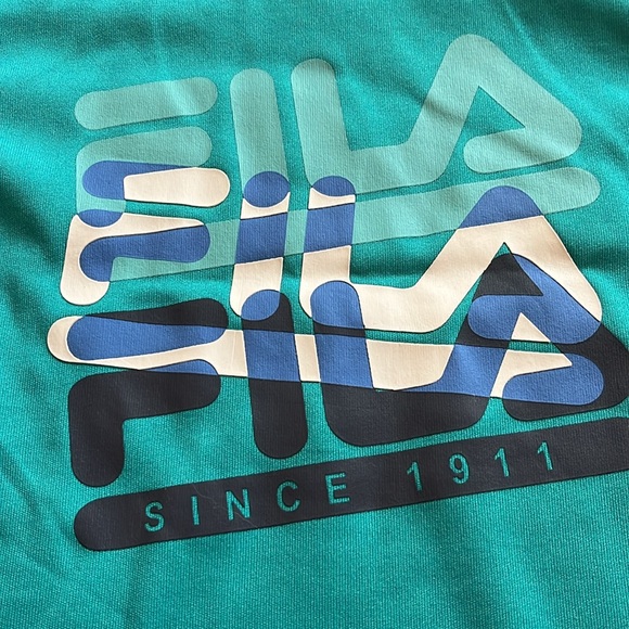 2T FILA tech t-shirt - Picture 2 of 3